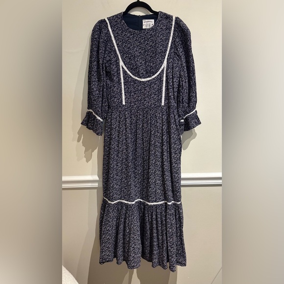 Anthropologie Meadows Amaryllis Floral Dress Navy Floral Altered Size 8 - Picture 3 of 11